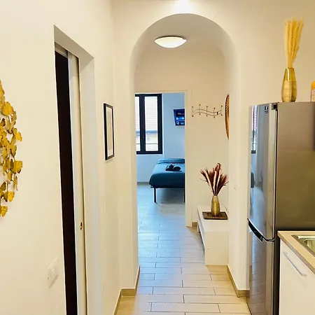 A Portata Di Mano * Милан